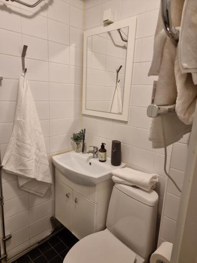 Stockholm City Chic-1-Bedroom Loft For 3 - 914 מראה חיצוני תמונה